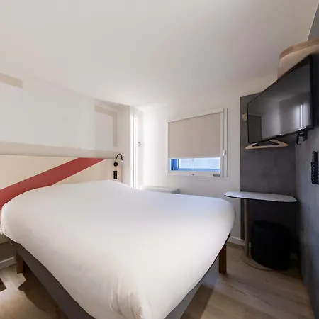 Отель Ibis Budget Centre Meriadeck 2*