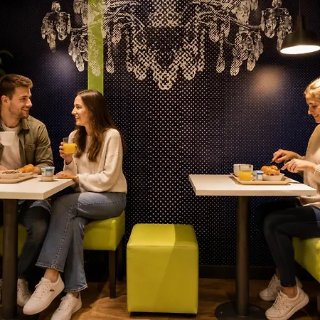 Ibis Budget Centre Meriadeck 2*