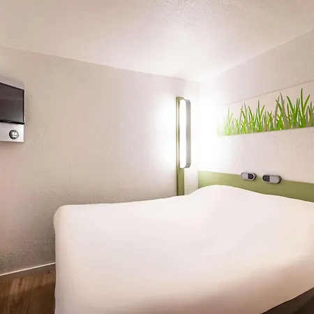 Ibis Budget Centre Meriadeck מלון