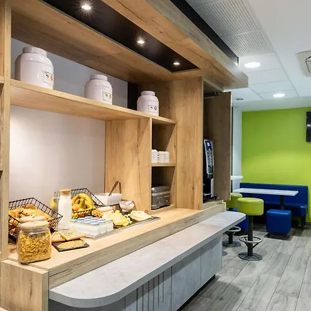 Ibis Budget Centre Meriadeck מלון
