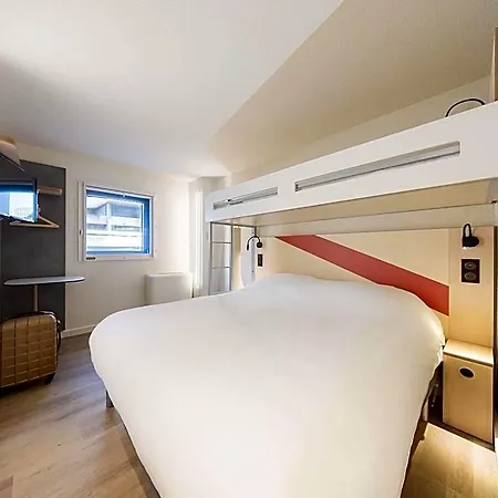 Отель Ibis Budget Centre Meriadeck 2*