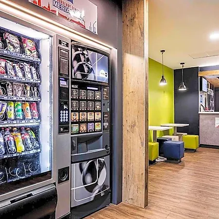 Ibis Budget Centre Meriadeck Отель