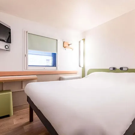 Отель Ibis Budget Centre Meriadeck