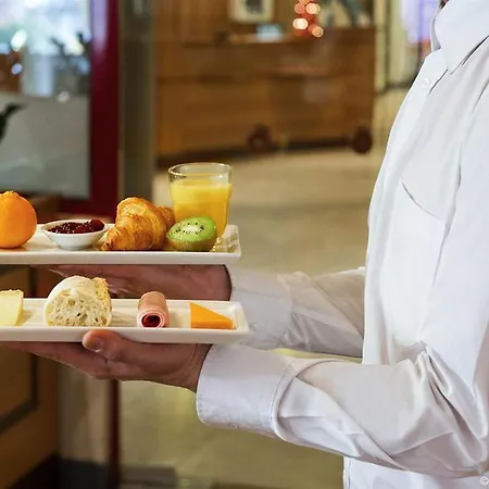 Ibis Budget Centre Meriadeck Hotel