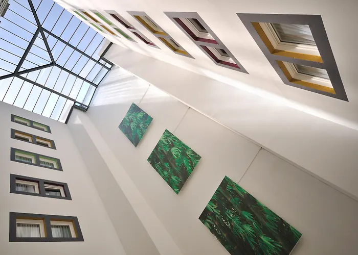 Ibis Budget Centre Mériadeck Hotel 2*