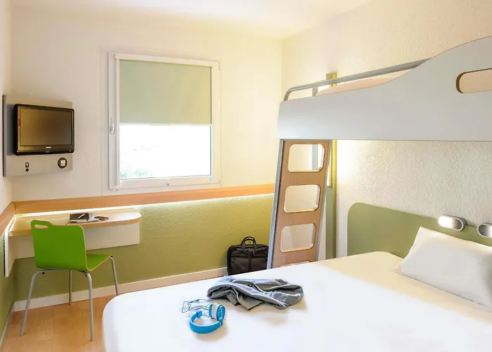 Hotel Ibis Budget Centre Mériadeck Burdeos